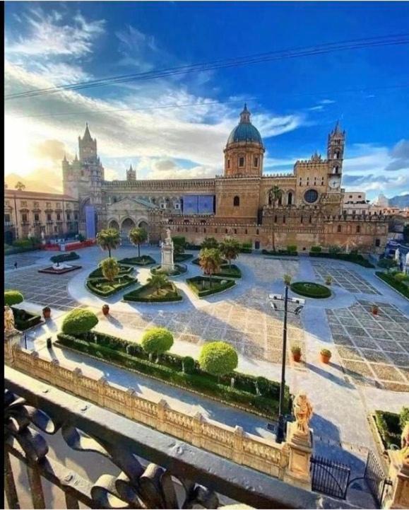 Antico Vicolo Della Cattedrale Apartment Palermo Exterior foto
